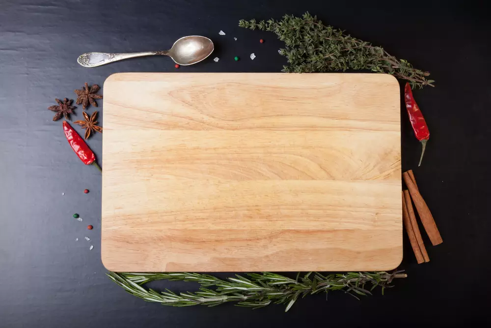 What Wood Is Best For Cutting Board