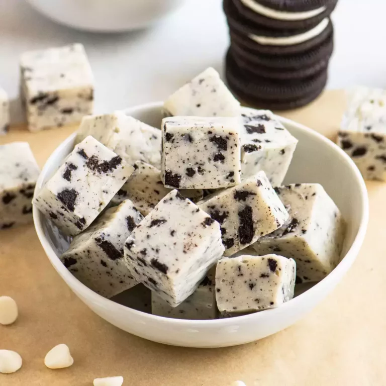 White Chocolate Oreo Fudge