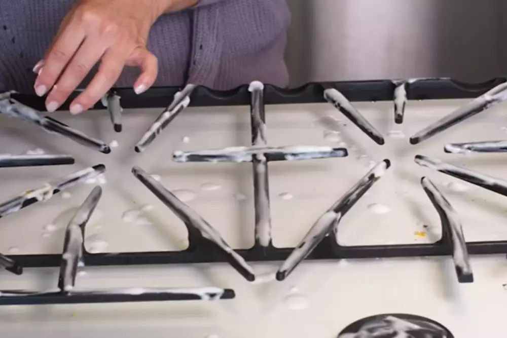 How To Clean Stovetop Grates