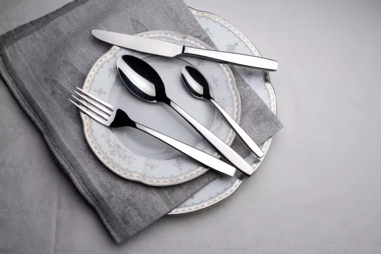 How To Place Your Cutlery After Eating